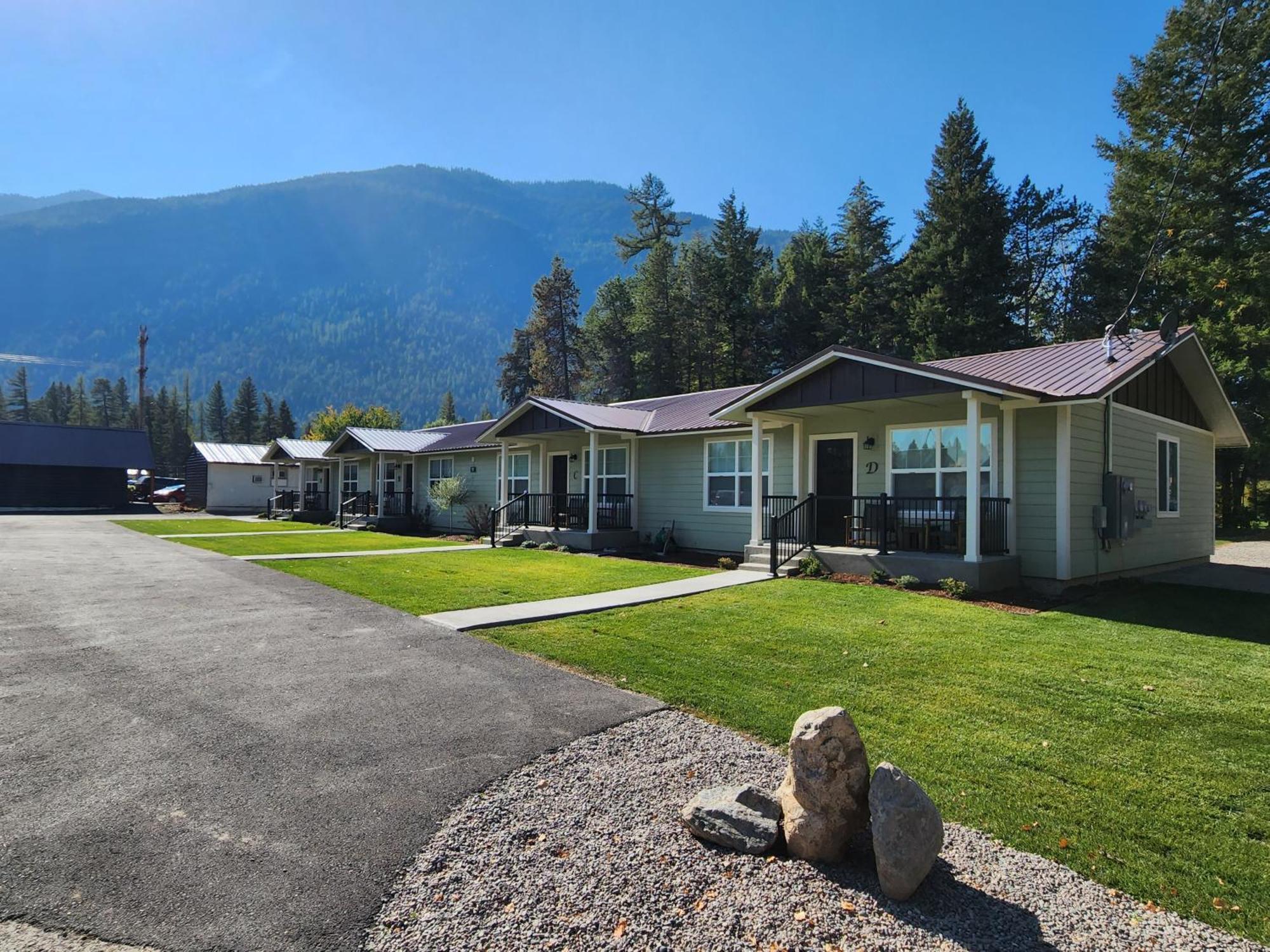 Beargrass Lodging & Rv Resort Hungry Horse Exterior foto