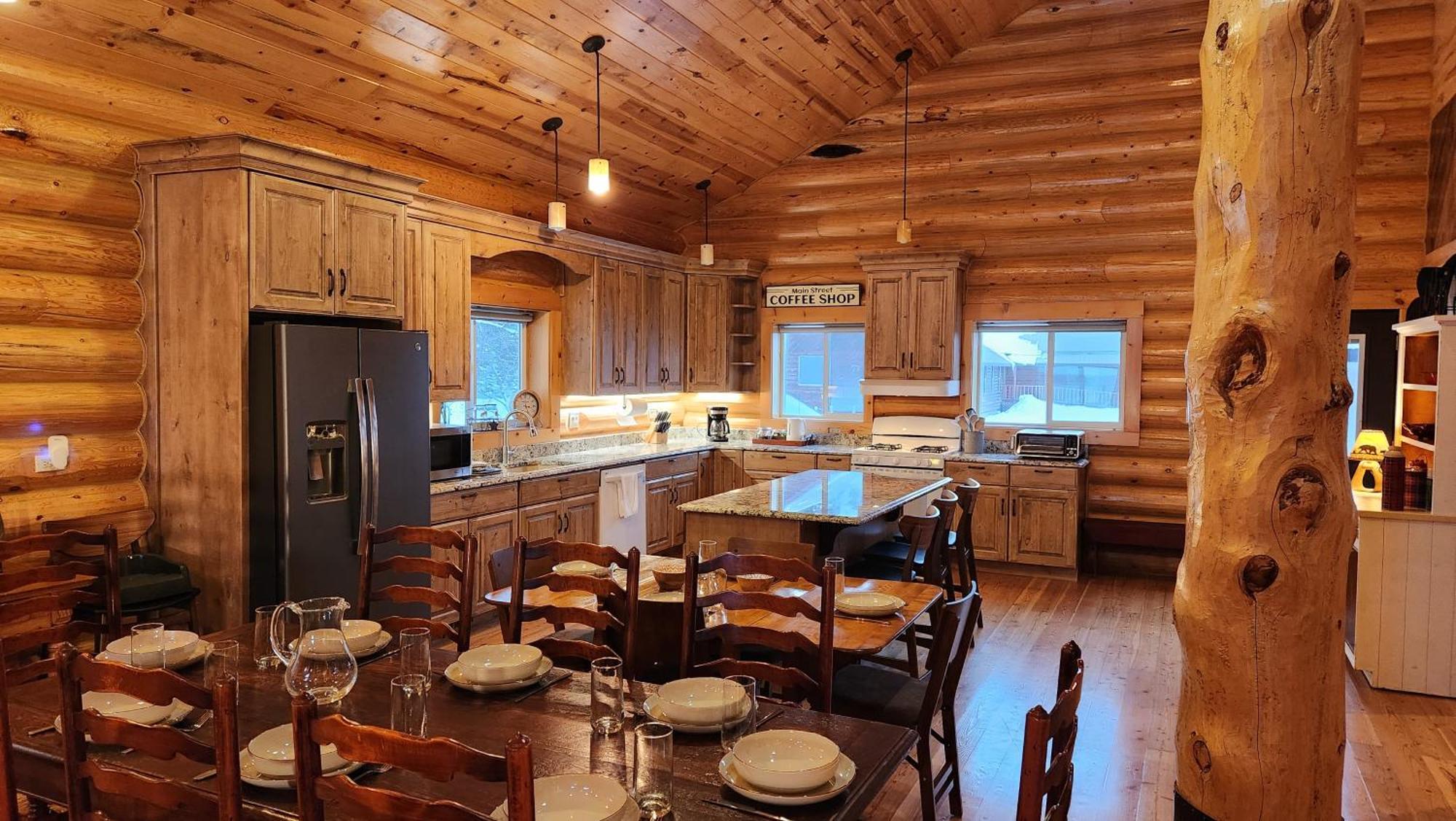 Beargrass Lodging & Rv Resort Hungry Horse Exterior foto